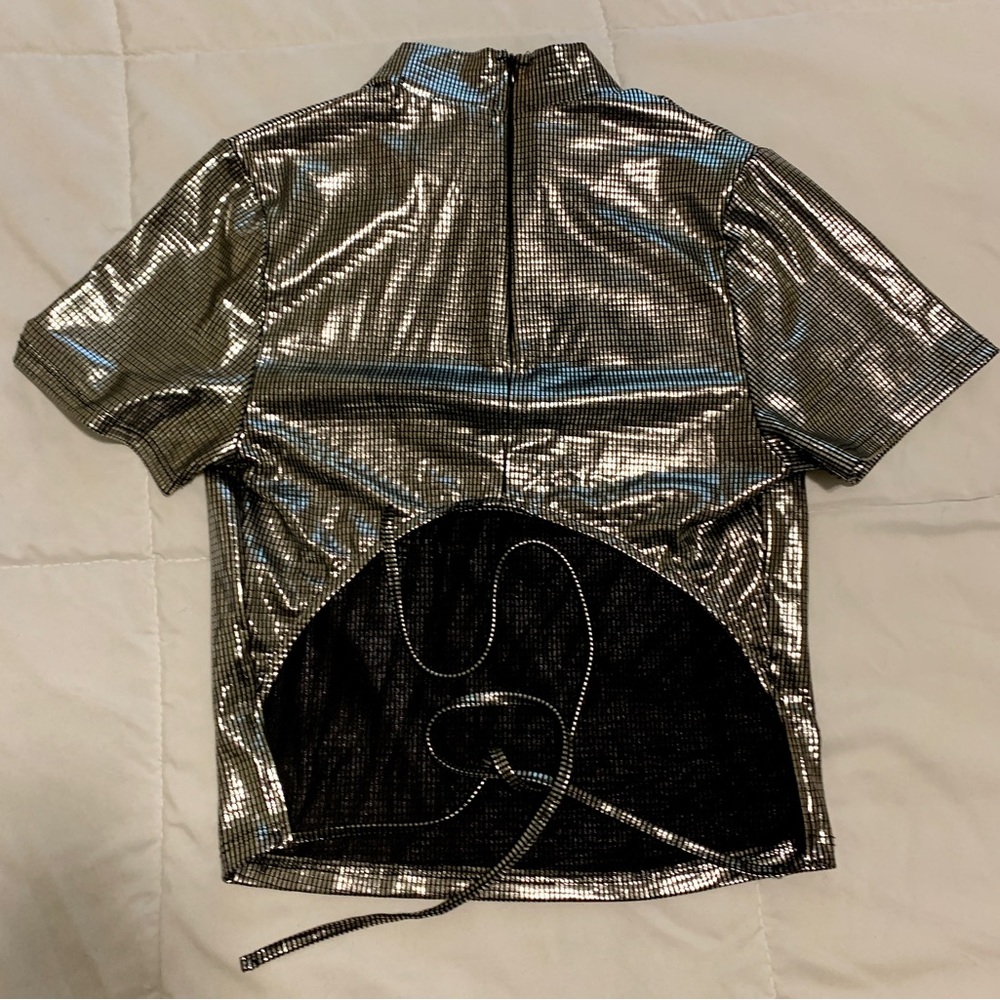 Silver Backless Top - Picture 2 of 3